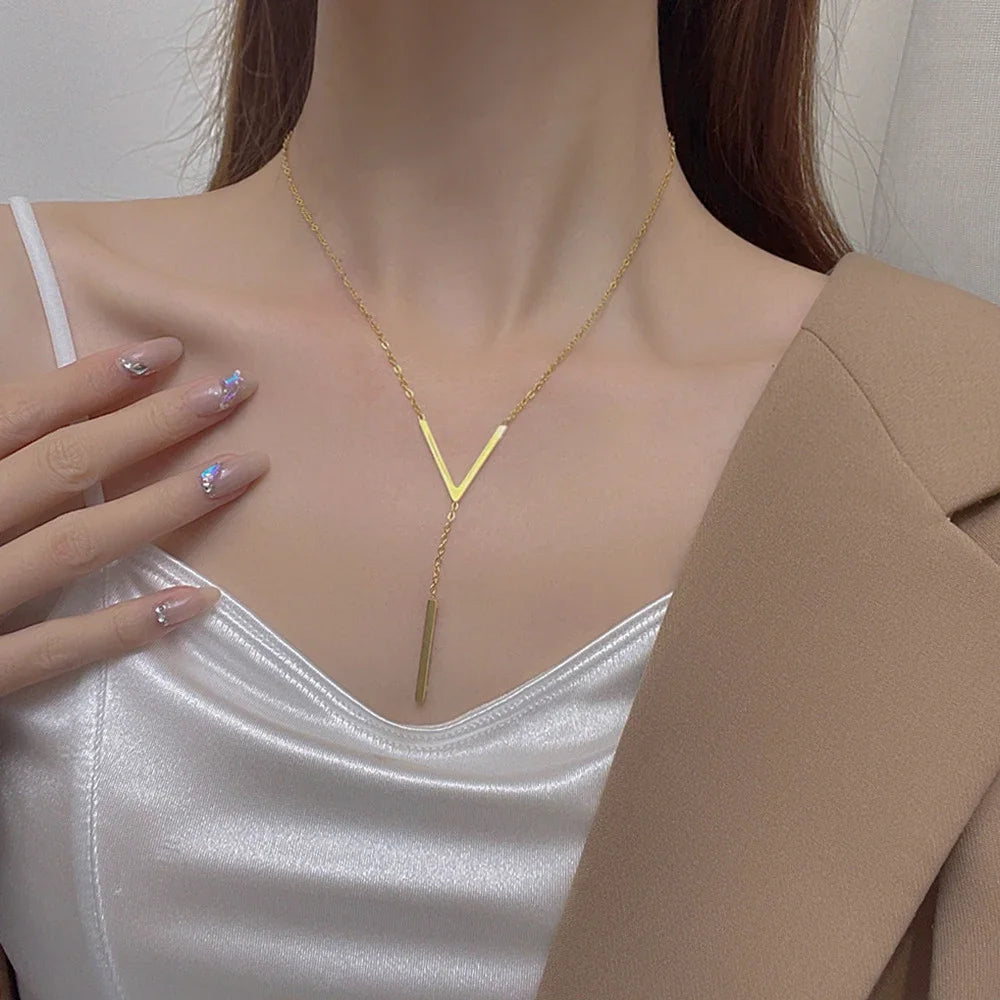 V-shaped Long Sexy Clavicle Gold Colour Chain Necklace